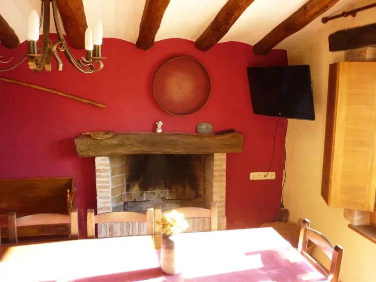 Imagen de Chimenea en la sala- comedor. Capacidad para 20 personas