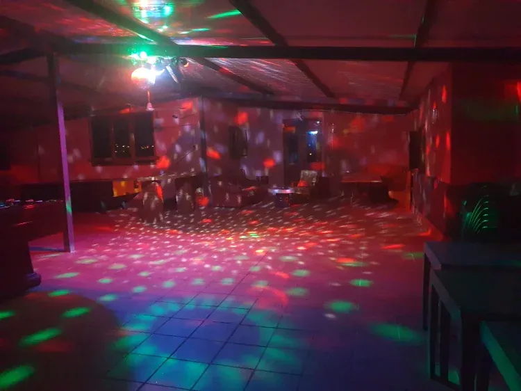 Imagen de Sala de juegos y ambiente 