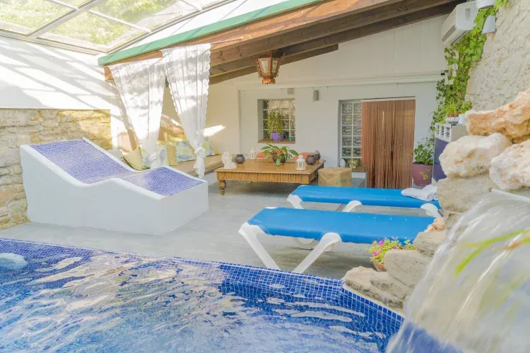 Imagen de Piscina climatizada