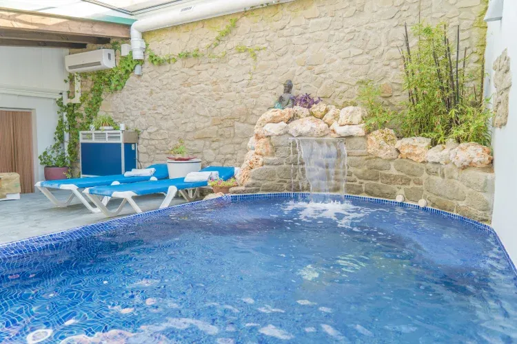 Imagen de Piscina climatizada 