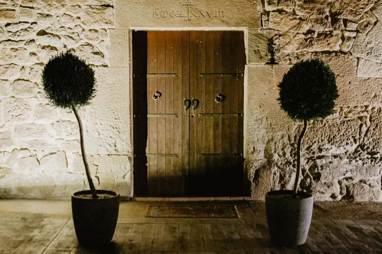 Imagen de Puerta principal