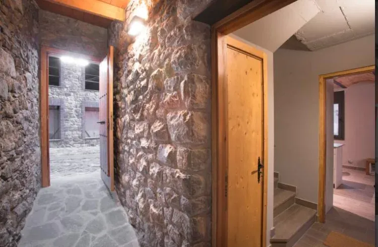 Imagen de Entrada calle y apartamento