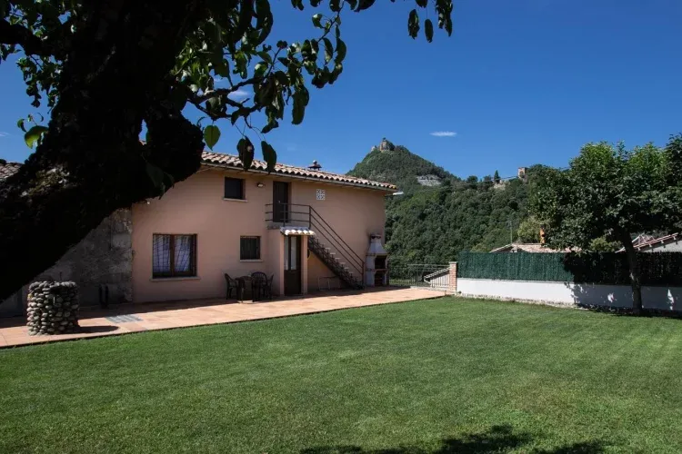 Imagen de La casa y su jardín