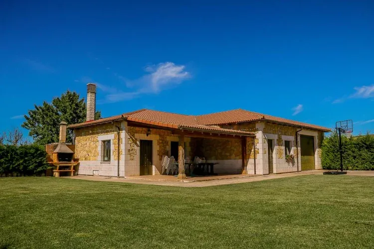 Imagen de jardín y merendero