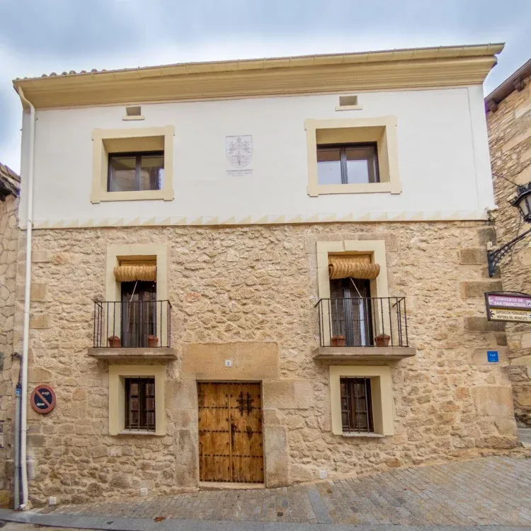 Imagen de Casa Avilés Osborne - Fachada - Santo Domingo de Silos