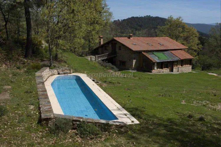 Imagen de piscina independiente 