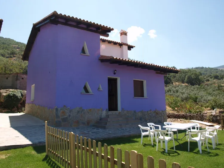 Imagen de Casa lila 8P