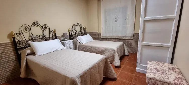Imagen de Habitación individual, dos camas individuales