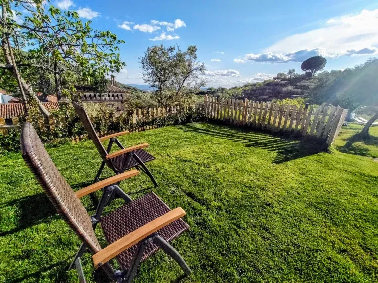 Imagen de vista desde el jardín