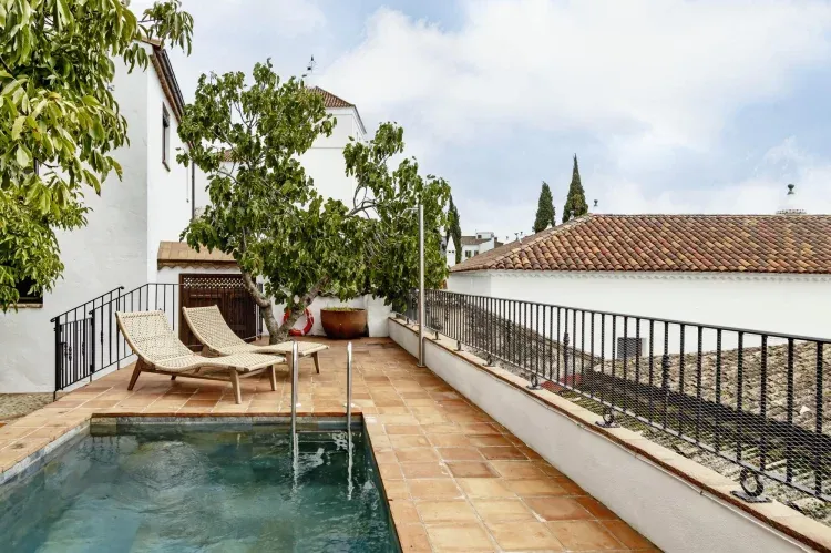Imagen de PISCINA
