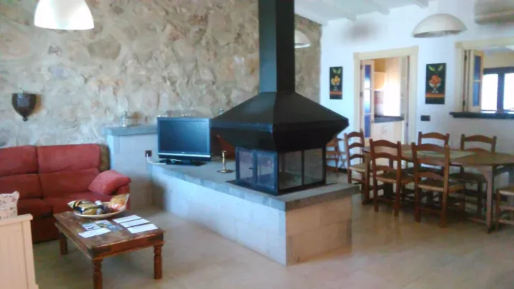 Imagen de El cortijo Chimenea centran 