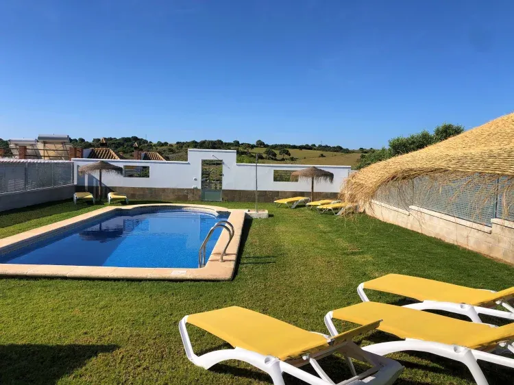 Imagen de piscina comunitaria