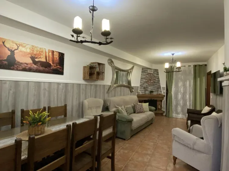 Imagen de  SALON COMEDOR