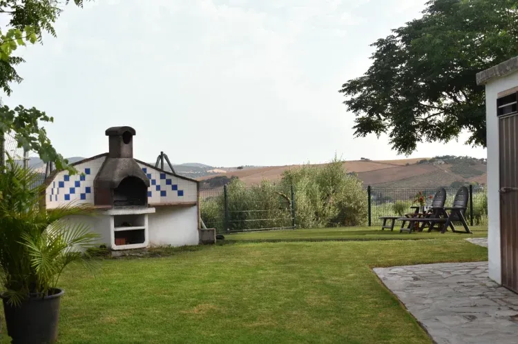 Imagen de porche trasero barbacoa