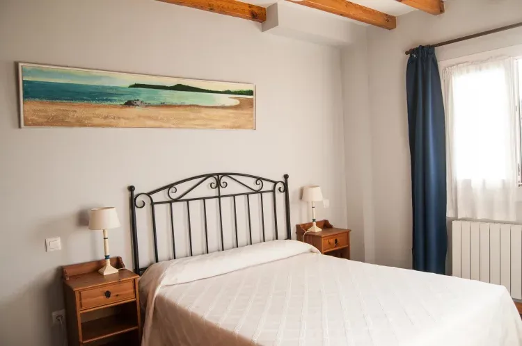Imagen de Habitación cama de matrimonio