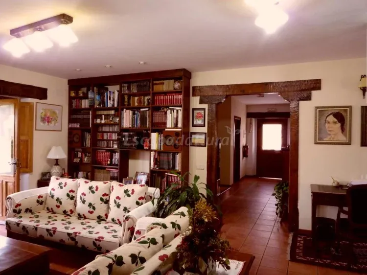 Imagen de Hall de entrada desde el salón