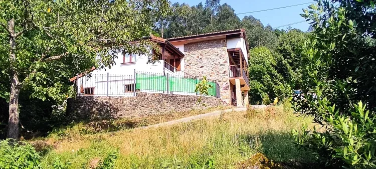 Imagen de LATERAL CASA