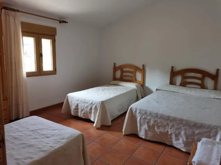 Imagen de Habitación con capacidad para 5 huéspedes. La casa cuenta con 5 habitaciones en total. 