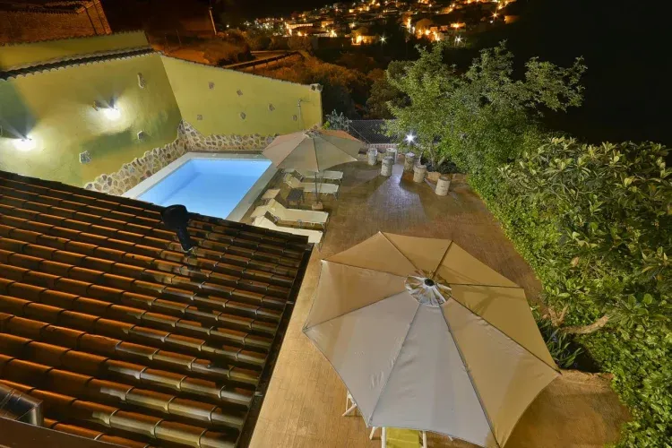 Imagen de Piscina desde terraza