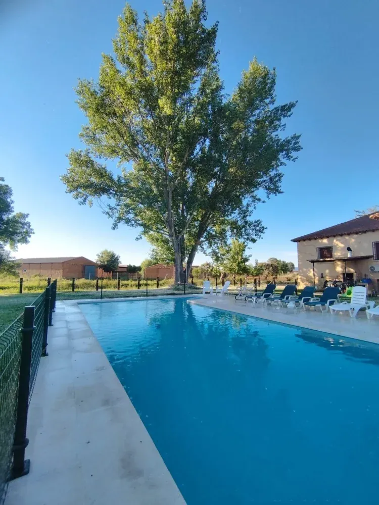 Imagen de Piscina Salina de 15 metros con todo para disfrutar 