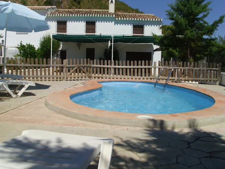 Imagen de Piscina carrasca 1medidas 7mx3.5m