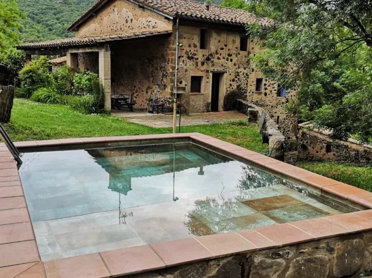 Imagen de Piscina reformada