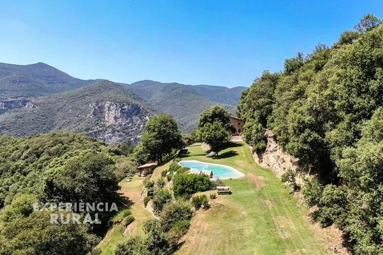 Imagen de Piscina rústica (abierta en verano)