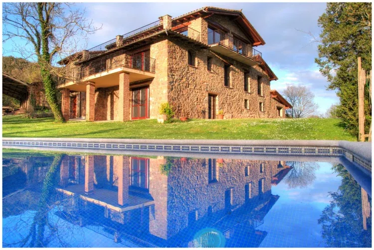 Imagen de Masia con piscina