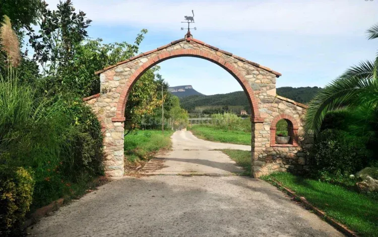 Imagen de Entrada de la masia