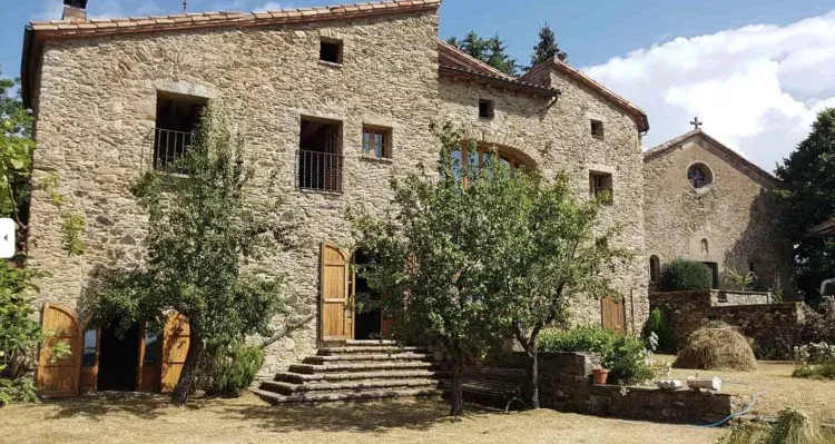 Imagen de La casa desde el jardín