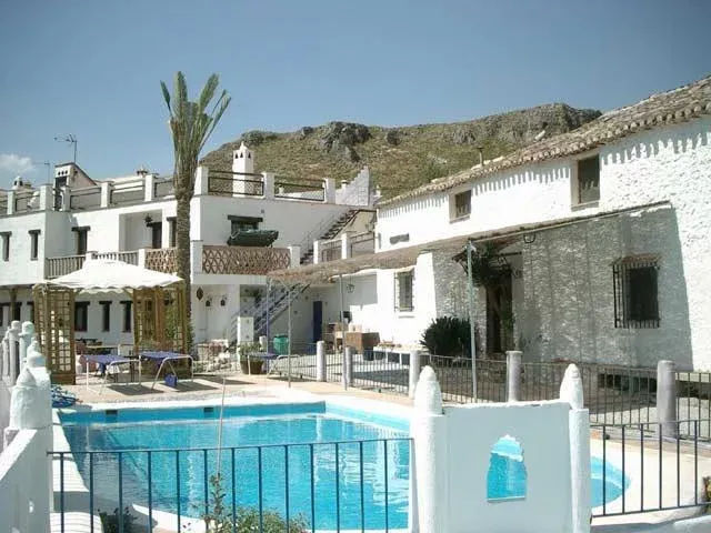 Imagen de Exterior cortijo y apartamentos