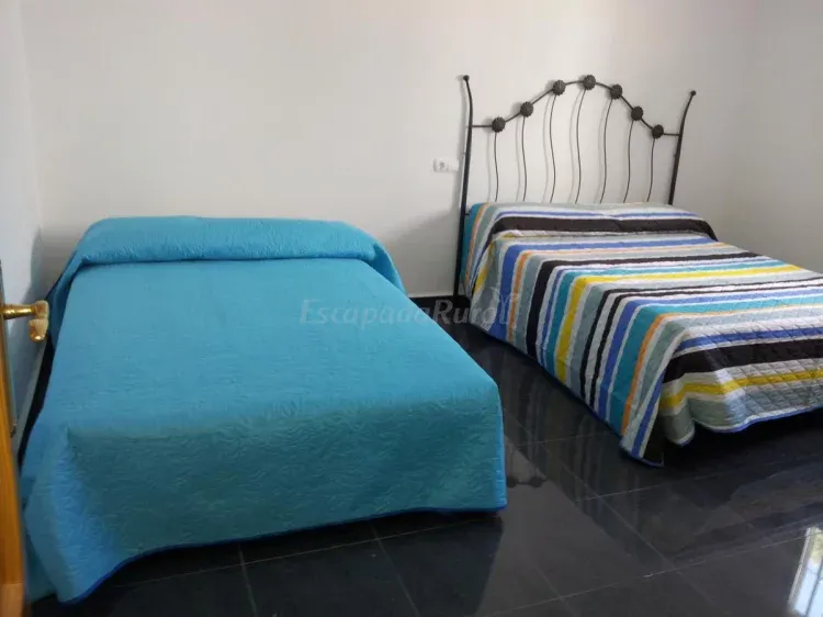 Imagen de Dormitorio 1. Sofá cama abierto
