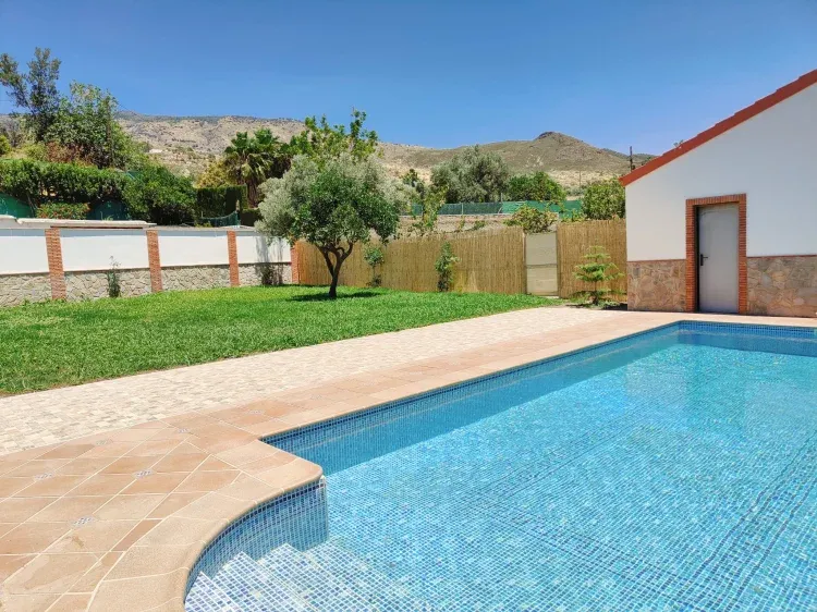 Imagen de Escalones piscina