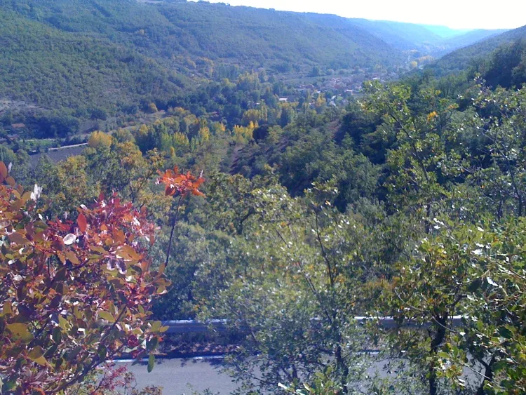 Imagen de El valle del rio ungria