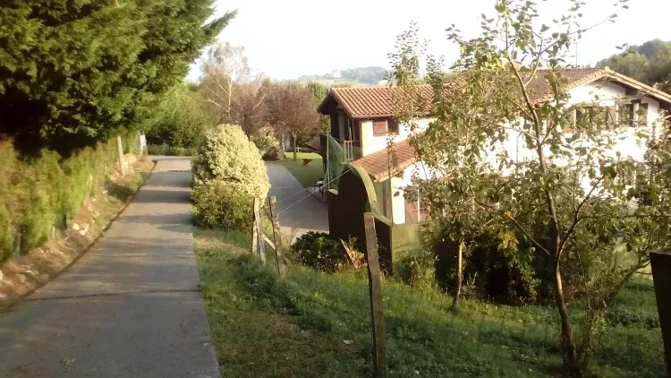 Imagen de Llegada a Artizarra (camino particular)