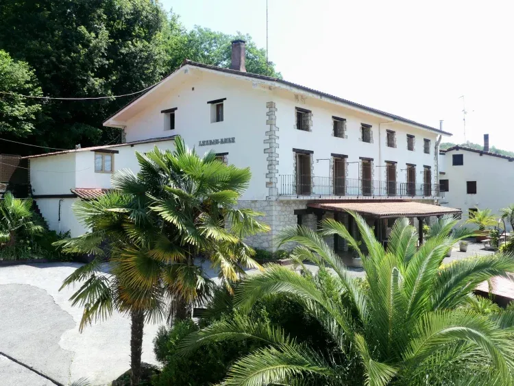 Imagen de Fachada de Laskin Enea