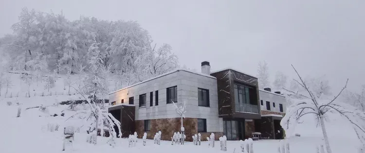 Imagen de nieve en apartamentos Bergaretxe