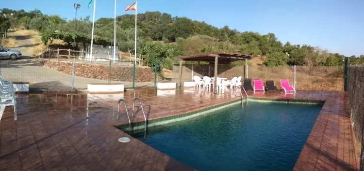 Imagen de Finca El Tornero piscina compartida