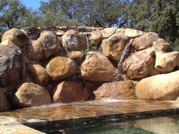 Imagen de Piscina piedra 