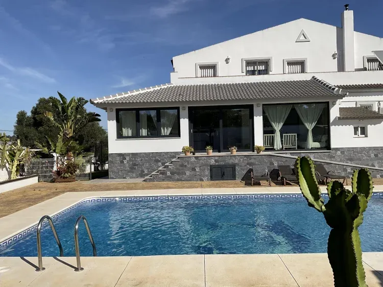 Imagen de Piscina