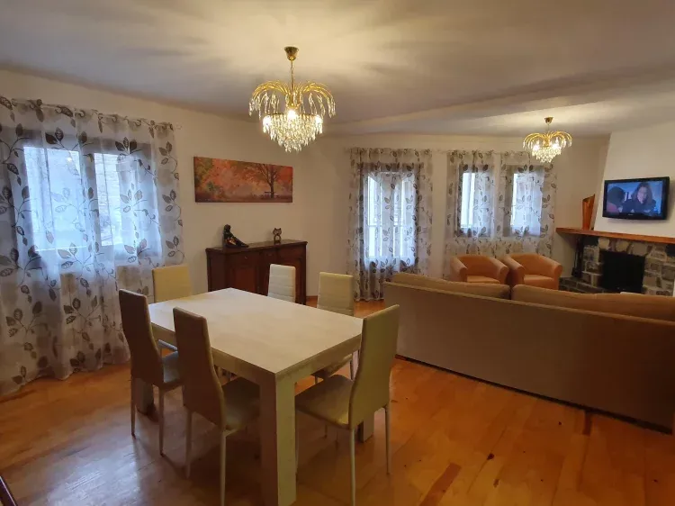 Imagen de Salon Comedor