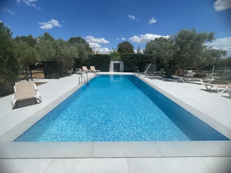 Imagen de vista a piscina