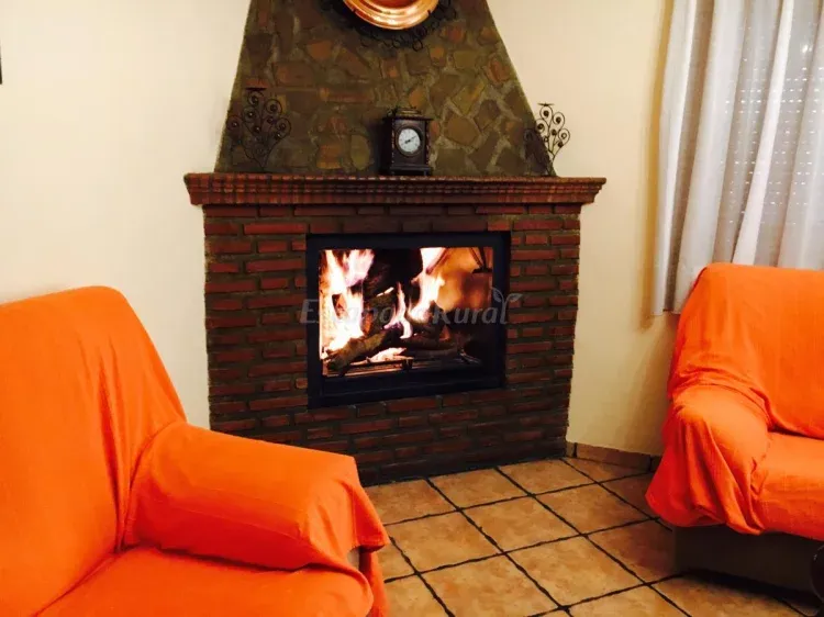 Imagen de Chimenea casa 2