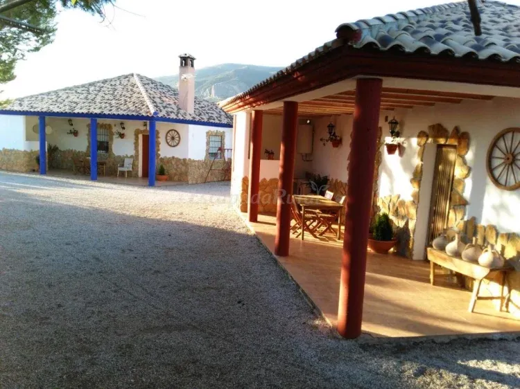 Imagen de Los Cantaros y La Vinatera