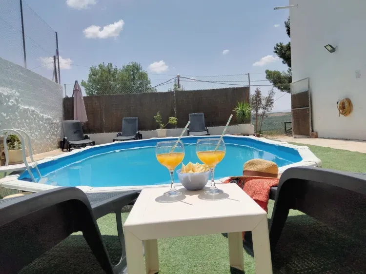 Imagen de zona de piscina