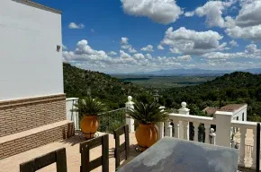 Imagen de Dos Encinas