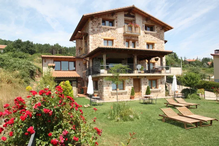 Imagen de Casa y jardín