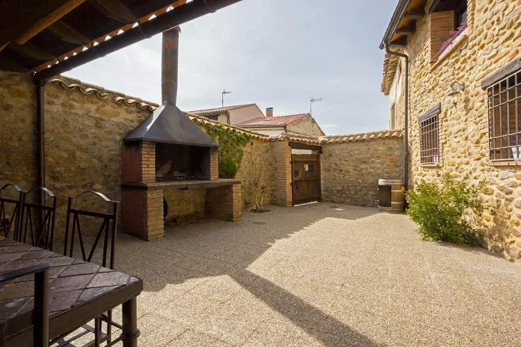 Imagen de Patio con barbacoa