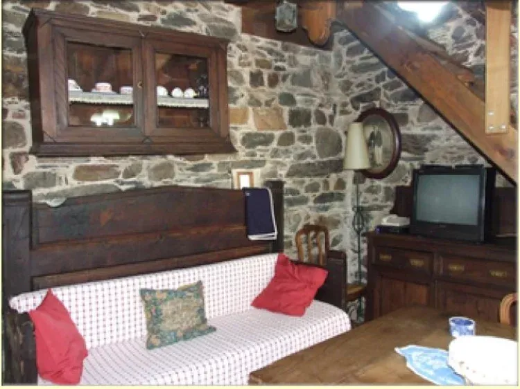 Imagen de Escaño en salón