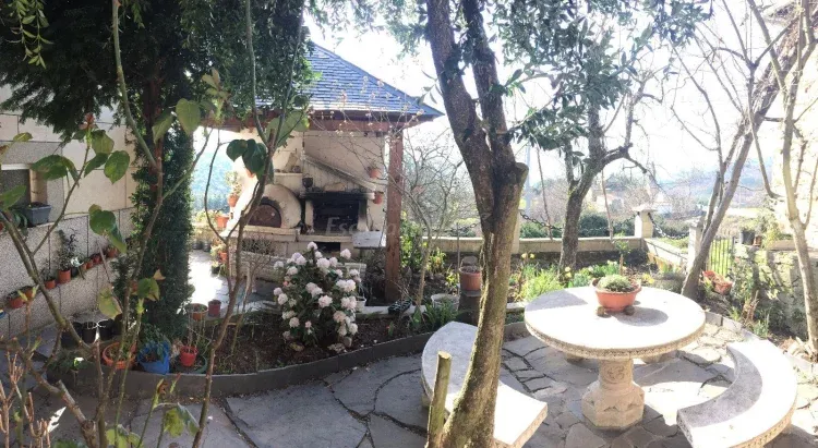 Imagen de Jardin y Barbacoa